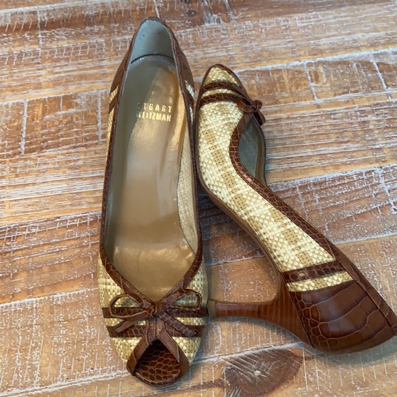 Stuart Weitzman open toe heels - Picture 2 of 10